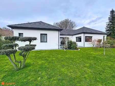 belle maison familiale moderne  calme et lumineuse