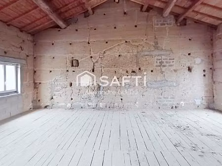 maison a renover avec terrain de 450 m²