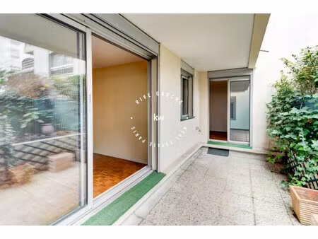 issy-les-mx (92) : t2 (56 m²) avec terrasse  parking et cave