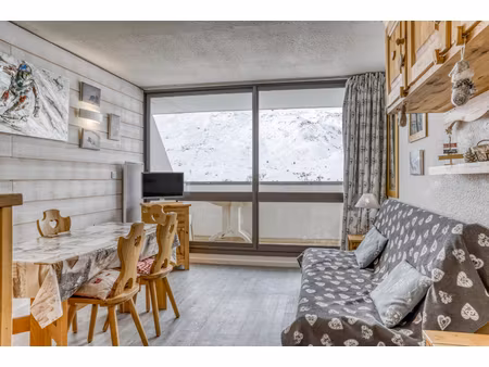 studio rénové - skis aux pieds