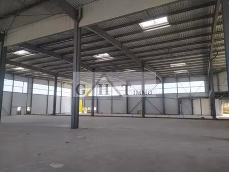 3428 m² entrepot bureaux neuf a louer a torcy