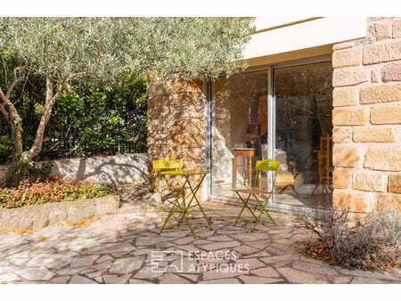 maison de caractère avec volumes généreux et potentiel à alet-les-bains