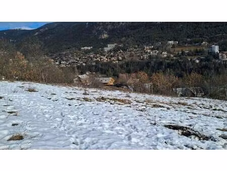 terrain constructible viabilisé à vendre