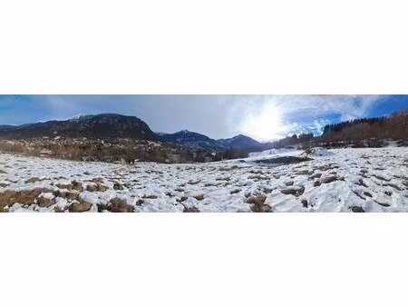 terrain constructible viabilisé à vendre