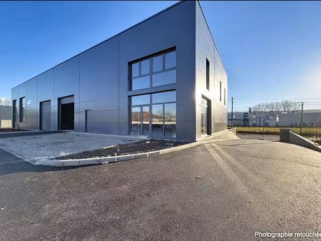location local commercial 1 pièces 400 m2 à bourgoin-jallieu