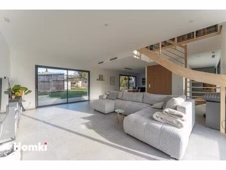 maison t6 de 125 m²