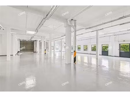 location local d'activités gennevilliers 377 m²