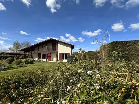 maison landaise de caractère à meilhan centre – 5 chambres 