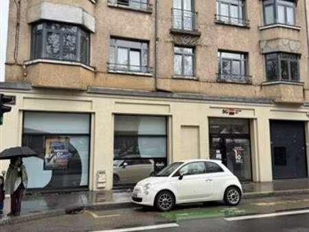 location commerce nancy 140 m²