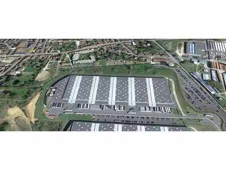 location entrepôt / local d'activités survilliers 20 265 m²
