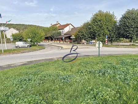 vente fonds de commerce 5 pièces 440 m2 à crémieu