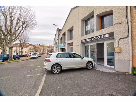 location local commercial 3 pièces 150 m2 à saint-chamond