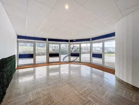 location local commercial 1 pièces 245 m2 à bourgoin-jallieu