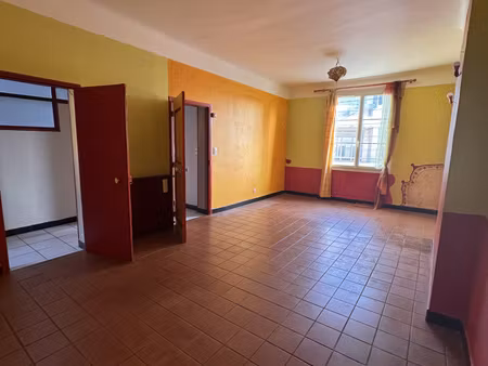 draguignan idéal investisseur - fort potentiel de division - appartement type 5/6 pièces