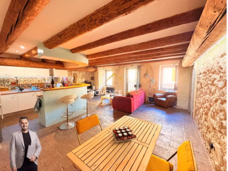 appartement de caractère à deux pas du vieux-port