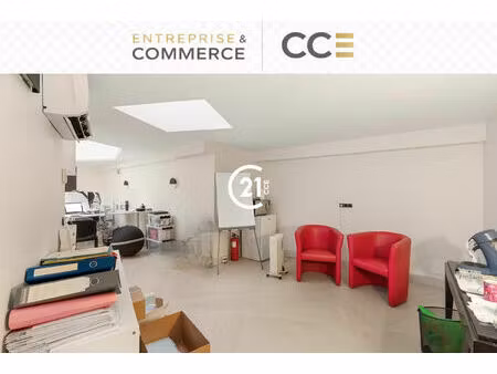 location bureau 55 m² à cannes (06400)