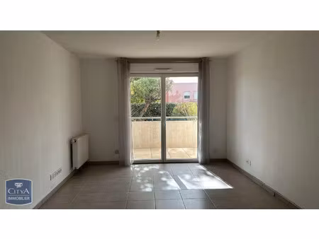 appartement à louer 2 pièces 44.32 m² - poussan (34) - 647€
