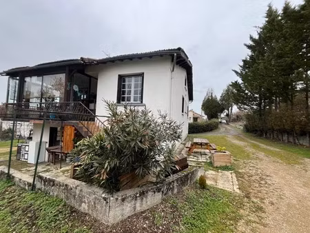 vente maison 5 pièces 126 m² à villefranche-de-rouergue (12200)  129 600 €