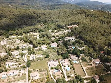 villa charmante avec piscine et 3 gîtes indépendantes – figanières (var)