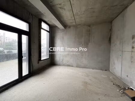 achat local professionnel 107m²