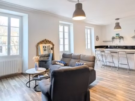 achat appartement 3 pièces 98m² collobrieres 83610