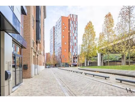 zorgeloze studentenkamer met eigen sanitair in residentie waterview leuven