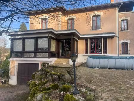 vente maison 10 pièces 245 m² amplepuis (69550)