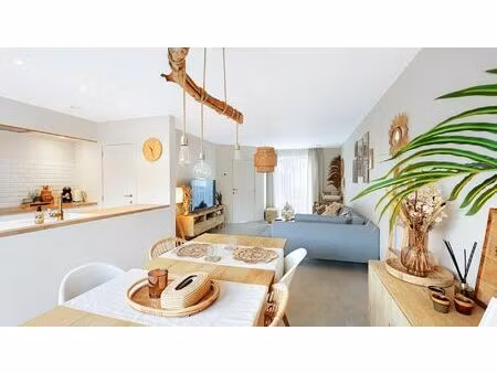 quasi nieuwbouwwoning in een deelgemeente van brugge