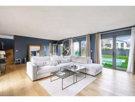 maison de luxe à vendre à croissy-sur-seine : 1 495 000 € | 210m²