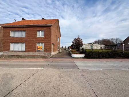 prachtig gelegen woonst met ontwikkelingspotentieel