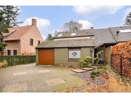 te renoveren woning met groene tuin te heide