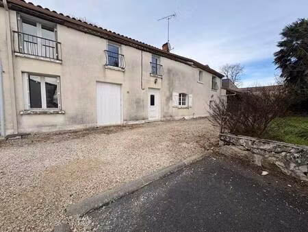 vente maison 4 pièces 144 m² ruelle-sur-touvre (16600)