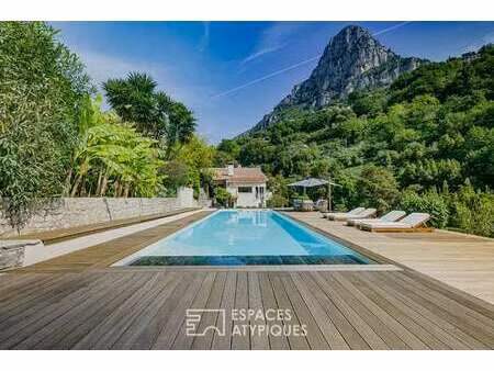 maison de luxe à vendre à vence : 1 680 000 € | 340m²