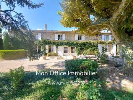 maison de luxe à vendre à sénas : 1 580 000 € | 434m²