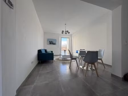 hyper centre royan - proche marché