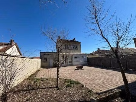 vente maison 4 pièces 105 m2 à pinon