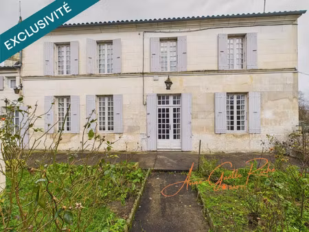 vente maison 10 pièces 317 m² plassay (17250)