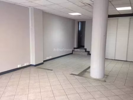 vente local commercial 4 pièces 80 m2 à lourdes