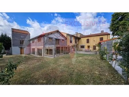 maison ancienne avec extension  450 m²  parcelle 6100 m² - projet touristique ou agricole