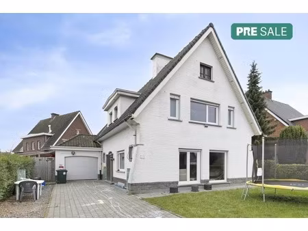 huis te koop in oudenaarde met 4 slaapkamers