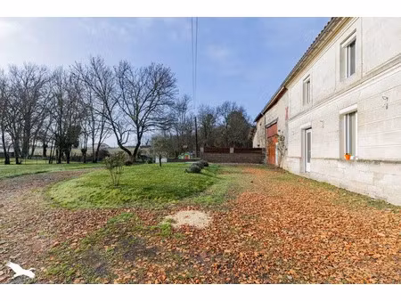 vente maison 5 pièces 145 m² à saint-martin-de-laye (33910)  260 100 €