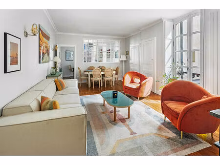 nantes - dobrée : appartement de caractère rénové et lumineux.