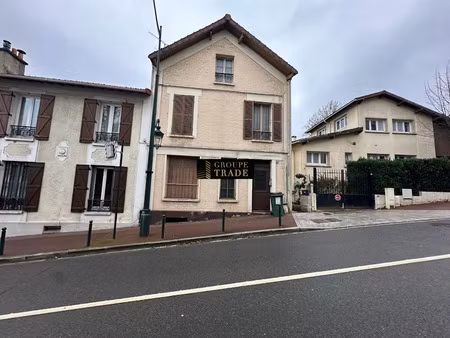 vente maison 4 pièces 67.57 m² à le plessis-robinson (92350)  265 000 €