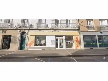 local centre-ville 125m² + s.sol 55m² vente location réservation 2026