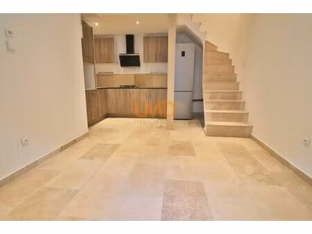 brue auriac: triplex 46m2 entièrement refait