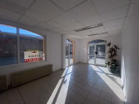 local commercial  153 31 m² à erstein