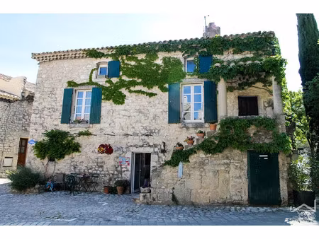 vente immeuble 10 pièces 200 m² à la garde-adhémar (26700)  309 000 €