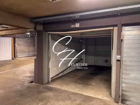 vente parking 16m2 grenoble 38000 - 30000 € - surface privée