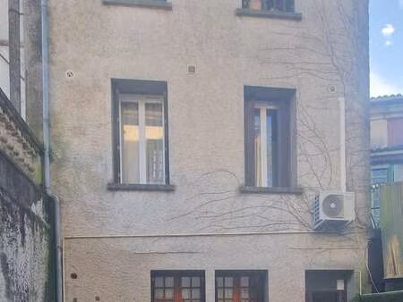 vente immeuble à bergerac (24100) : à vendre / 151m² bergerac