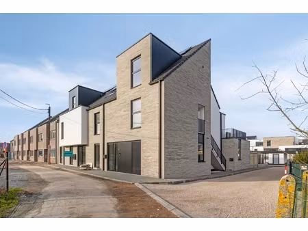 appartement te koop in opwijk met 2 slaapkamers